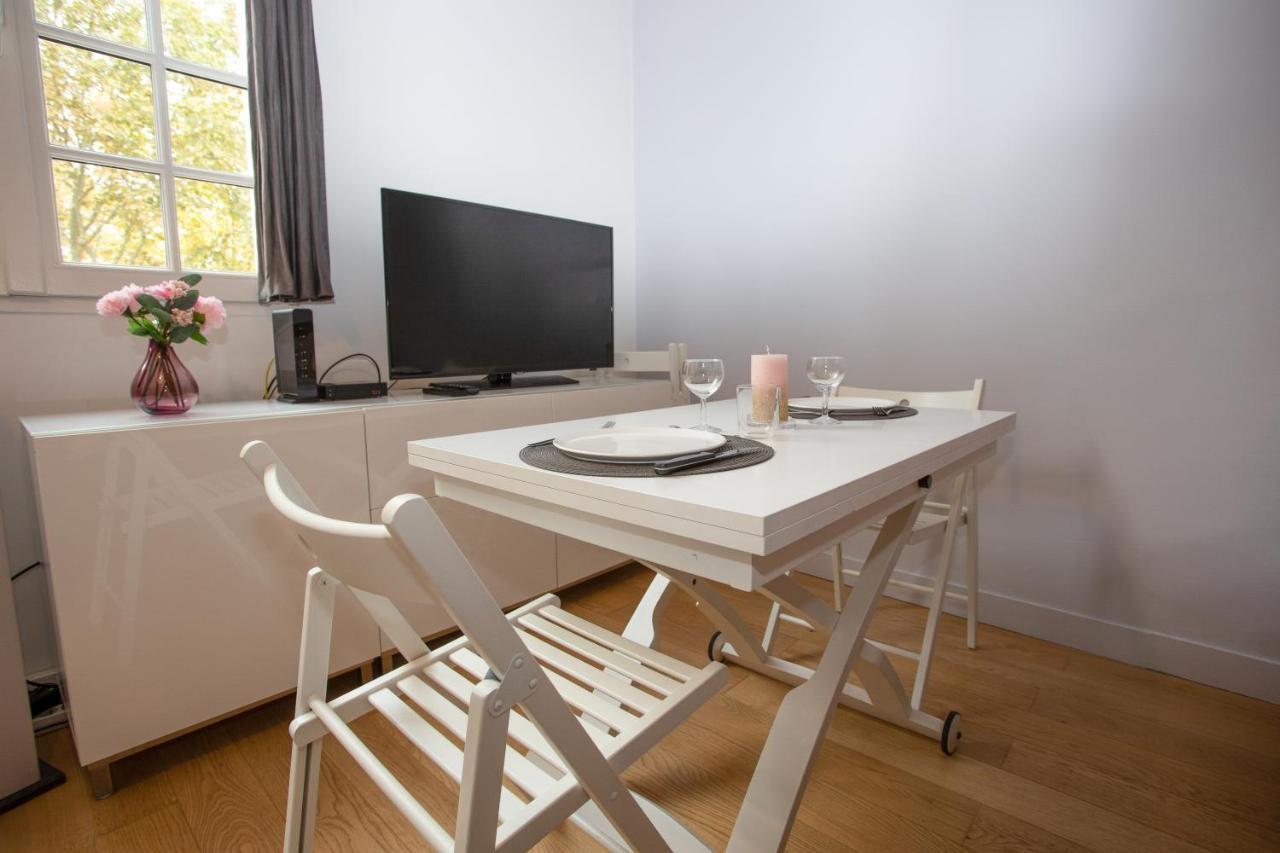 Ferienwohnung Le Duplex Versailles Exterior foto